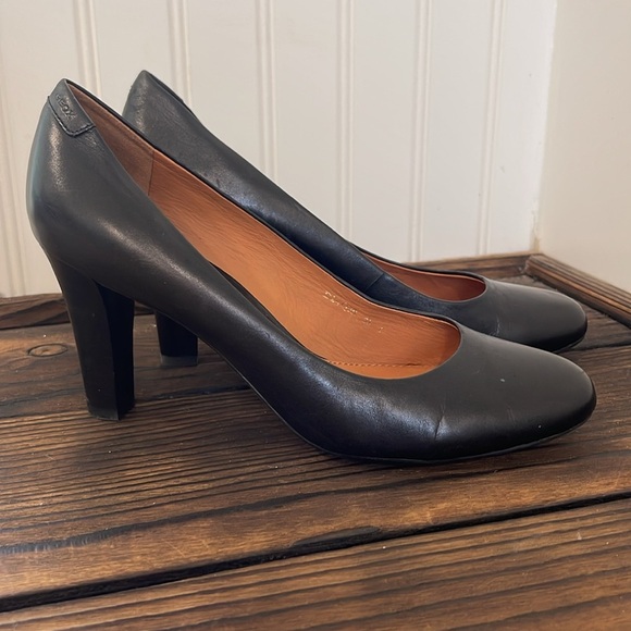 Geox Black Heels Classic Leather Design pumps - Picture 4 of 6